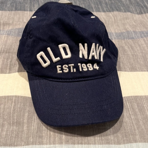 Hat - Picture 2 of 3